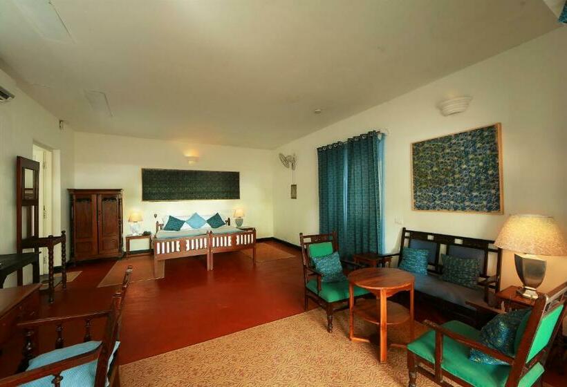 Standard Room, Neemrana S  Tower House