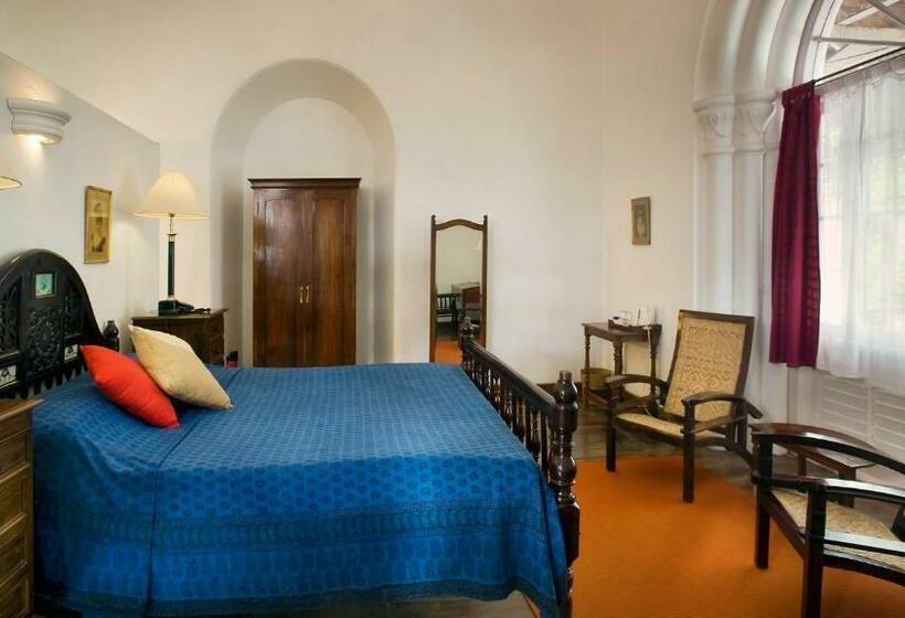 Standard Room, Neemrana S  Tower House