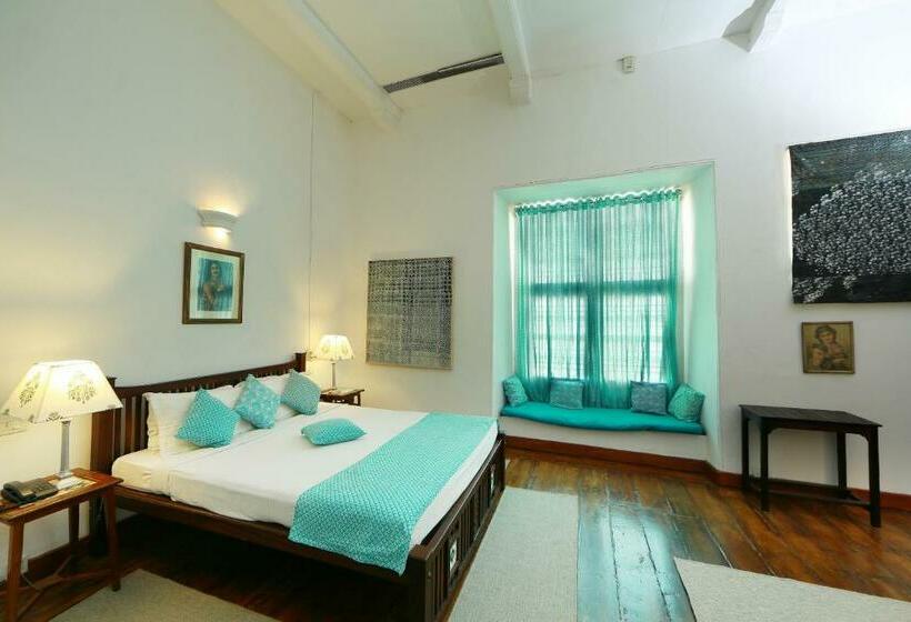 Standard Room, Neemrana S  Tower House