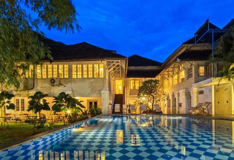 Standard Room, Neemrana S  Tower House