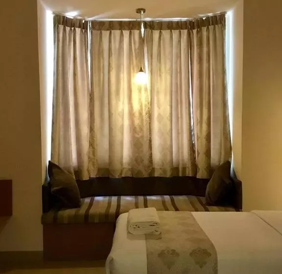 Standard-huone, Sai Towers