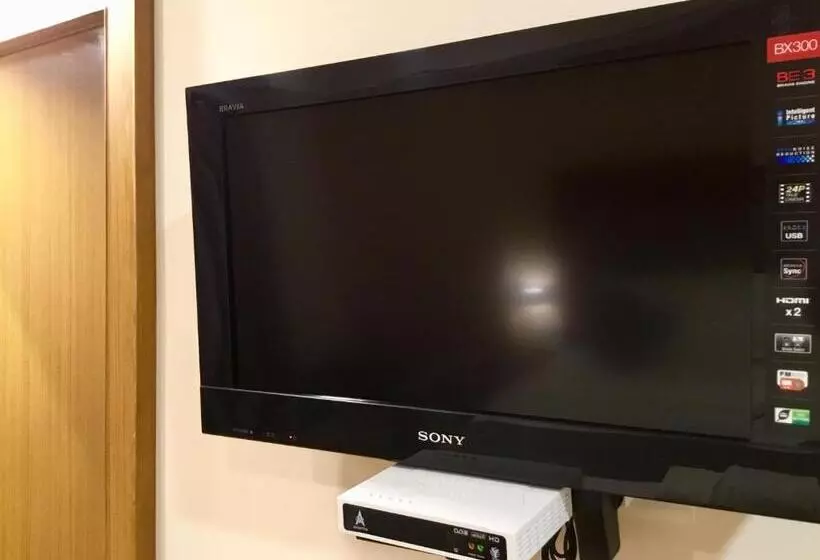 Premium Neljän Hengen Huone, Sai Towers