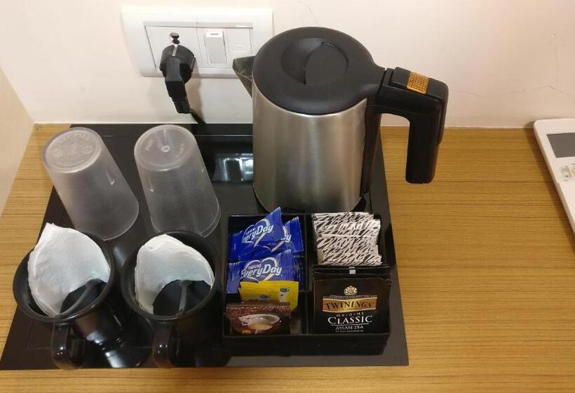 غرفة ديلوكس, Sai Towers