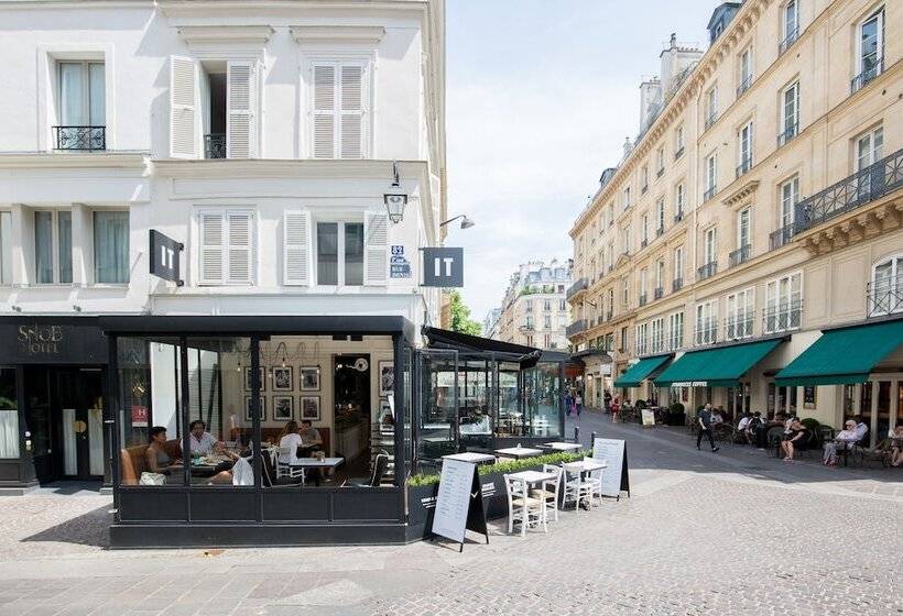 اتاق سوپریور, Snob