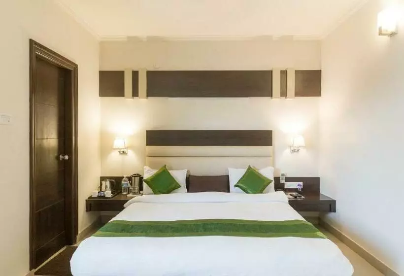 デラックスルーム, Treebo Natraj   Jaipur