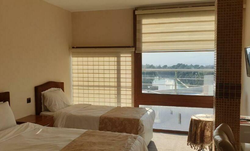 חדר סטנדרט יחיד, Zeyn