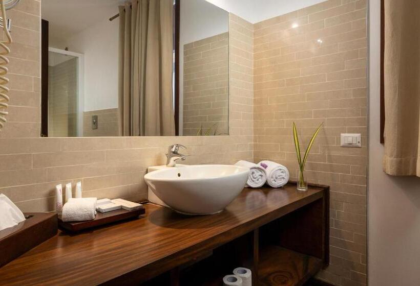 디럭스 룸, Occidental Paradise Dambulla