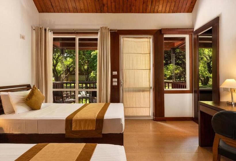 디럭스 룸, Occidental Paradise Dambulla