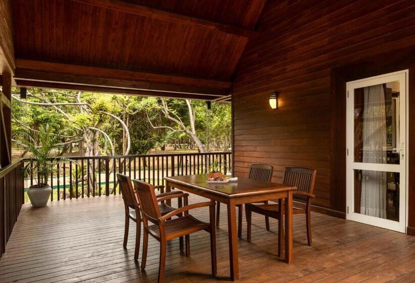 سوییت با چشم‌انداز باغ, Occidental Paradise Dambulla
