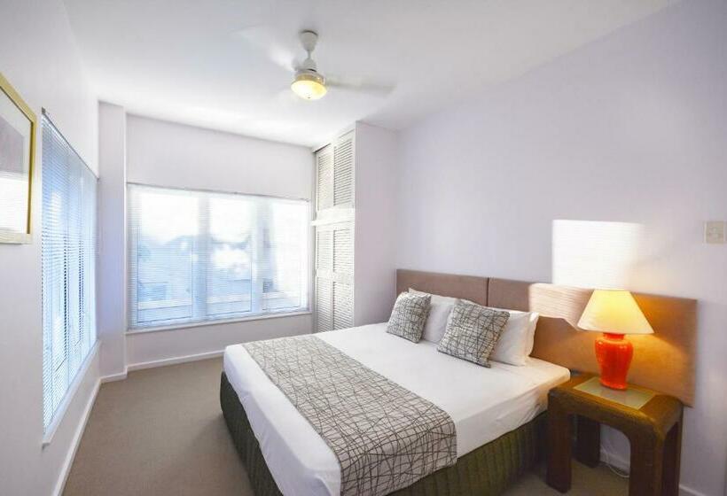 Апартаменты 3 Спальни, Balboa Apartments