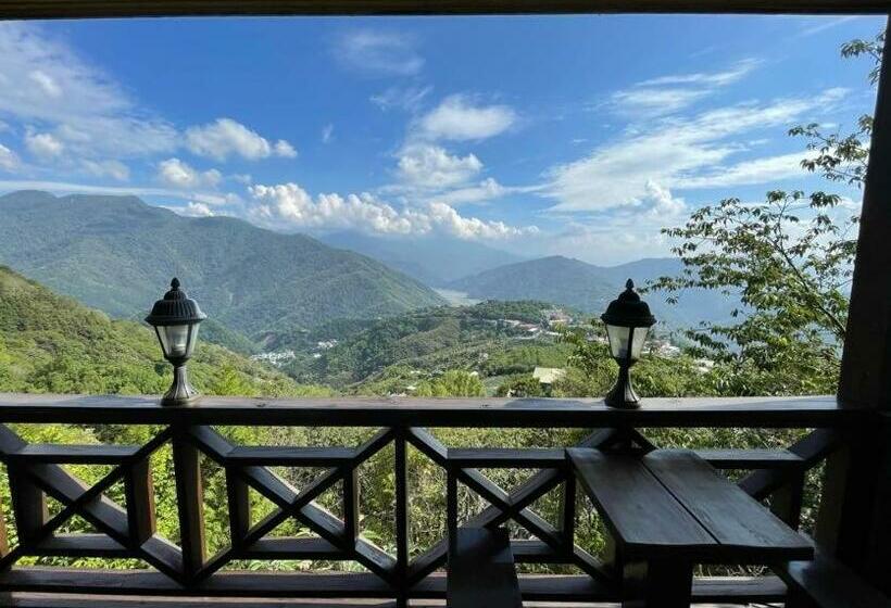 اتاق استاندارد با چشم‌انداز دریاچه, Emmanuel Farmhouse