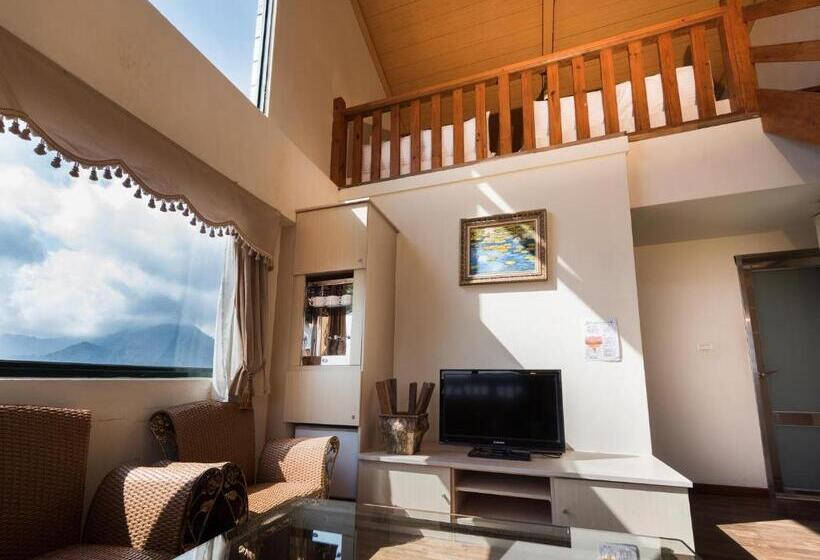 سوییت خانوادگی, Emmanuel Farmhouse