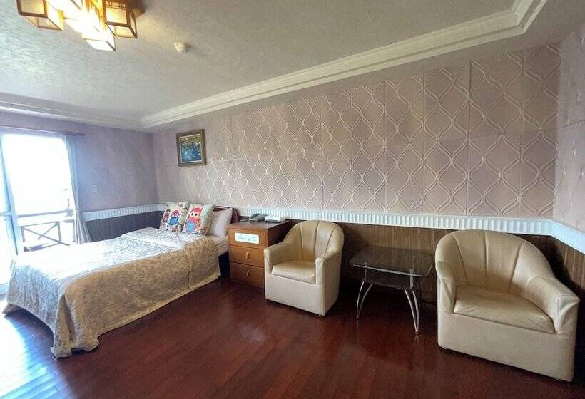 اتاق استاندارد با چشم‌انداز دریاچه, Emmanuel Farmhouse