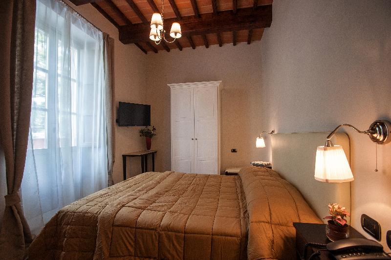 اتاق استاندارد چهار تخته, Emmanuel Farmhouse