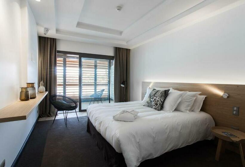 اتاق استاندارد با چشم‌انداز دریاچه, & Spa Villa Seren