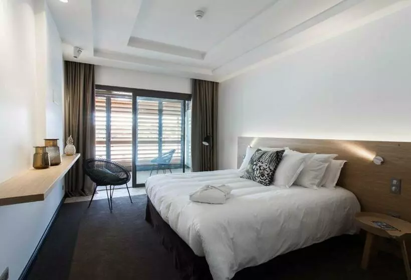اتاق استاندارد با چشم‌انداز دریاچه, & Spa Villa Seren