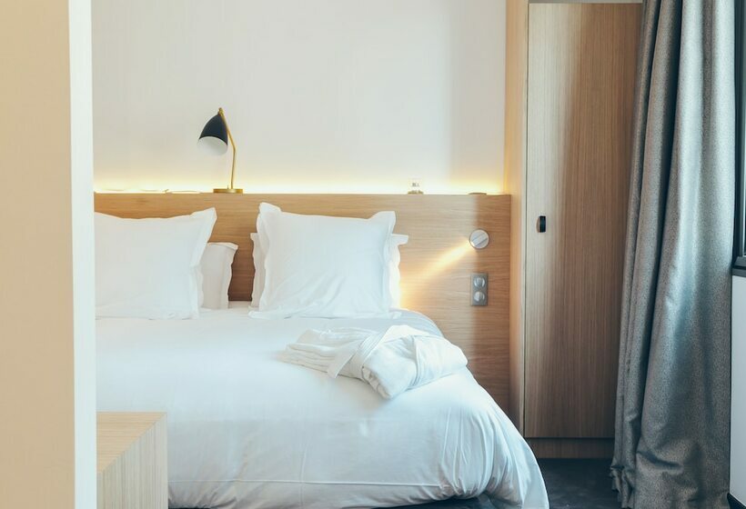 اتاق استاندارد با چشم‌انداز دریاچه, & Spa Villa Seren