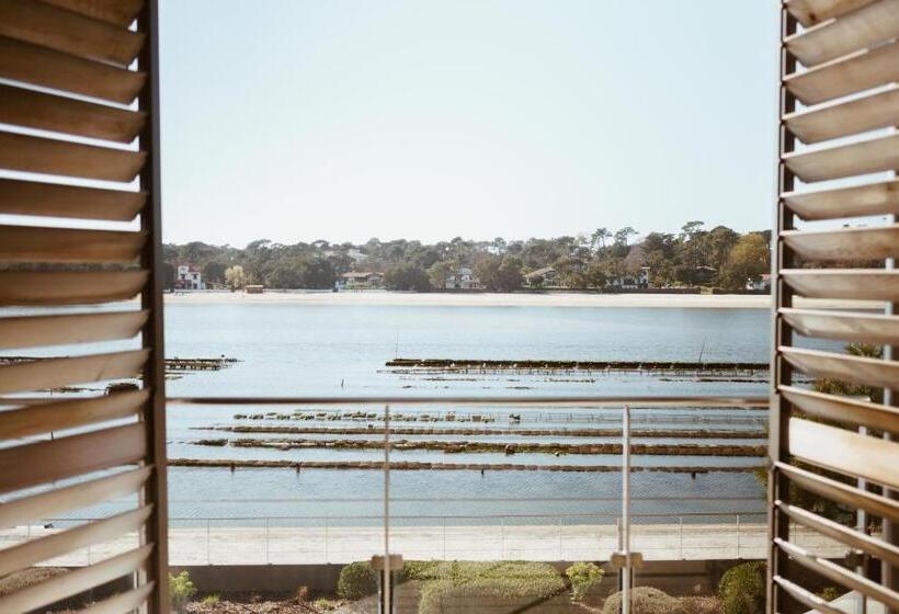 اتاق استاندارد با چشم‌انداز دریاچه, & Spa Villa Seren