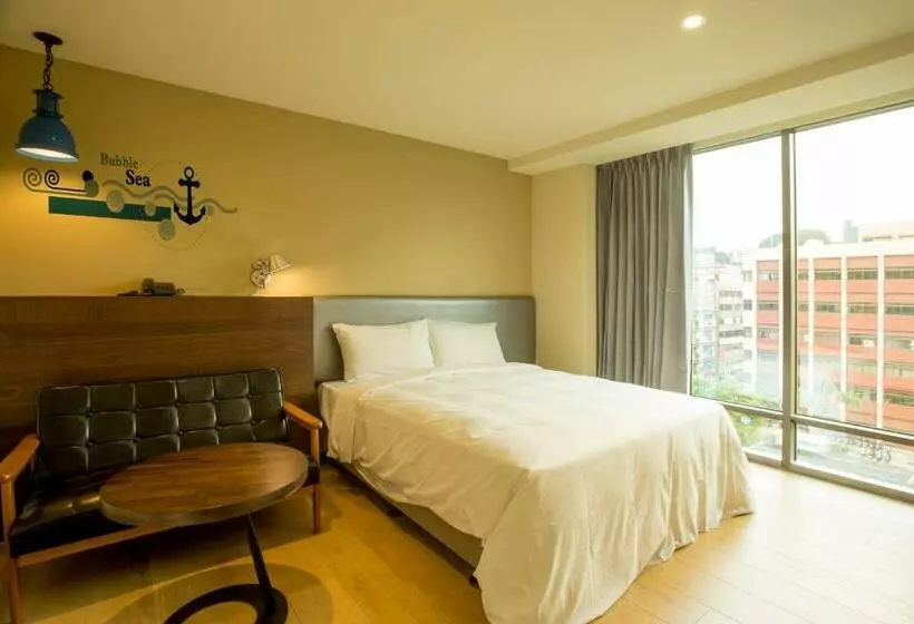 اتاق استاندارد, Just Live Inn Keelung