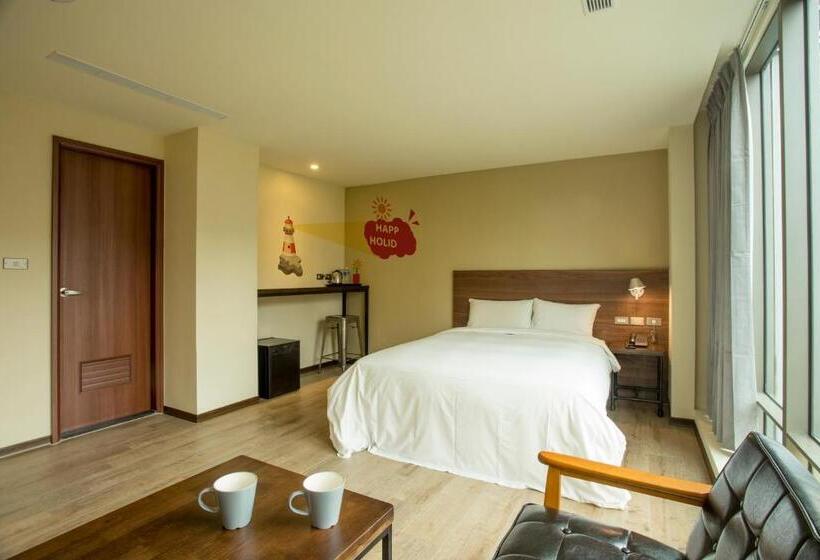اتاق لوکس, Just Live Inn  Keelung