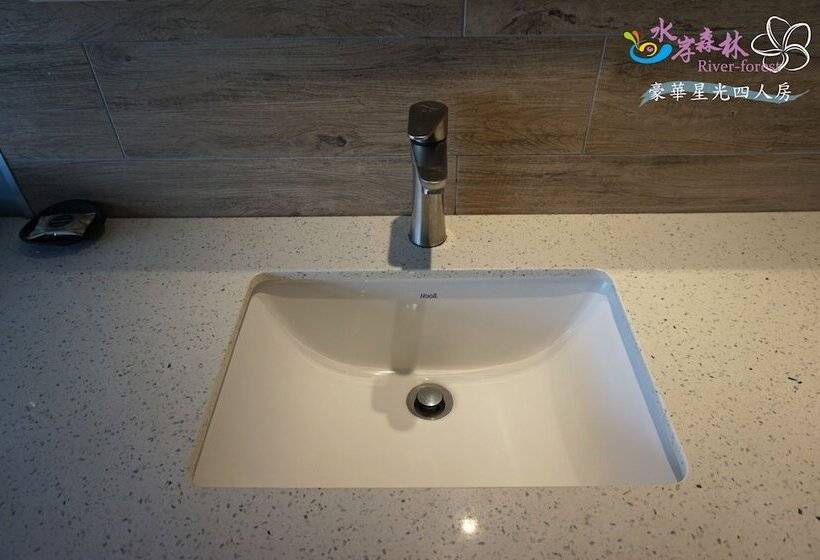 اتاق لوکس چهار تخته, River Forest Leisure Farm