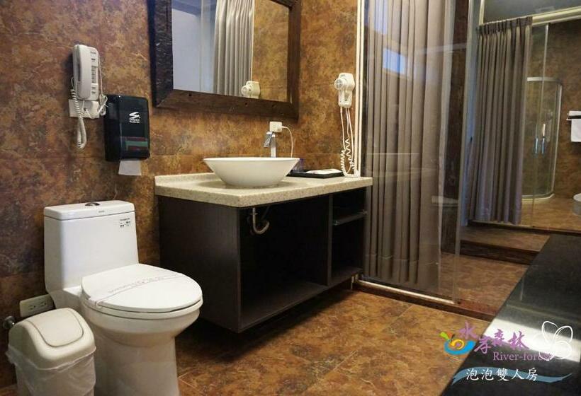 اتاق استاندارد با بالکن, River Forest Leisure Farm