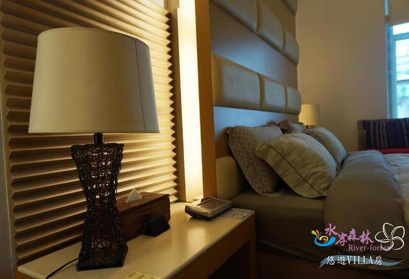 اتاق لوکس با بالکن, River Forest Leisure Farm