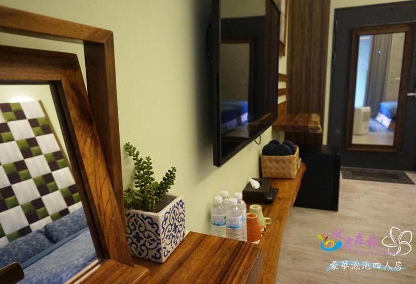 اتاق لوکس خانوادگی, River Forest Leisure Farm