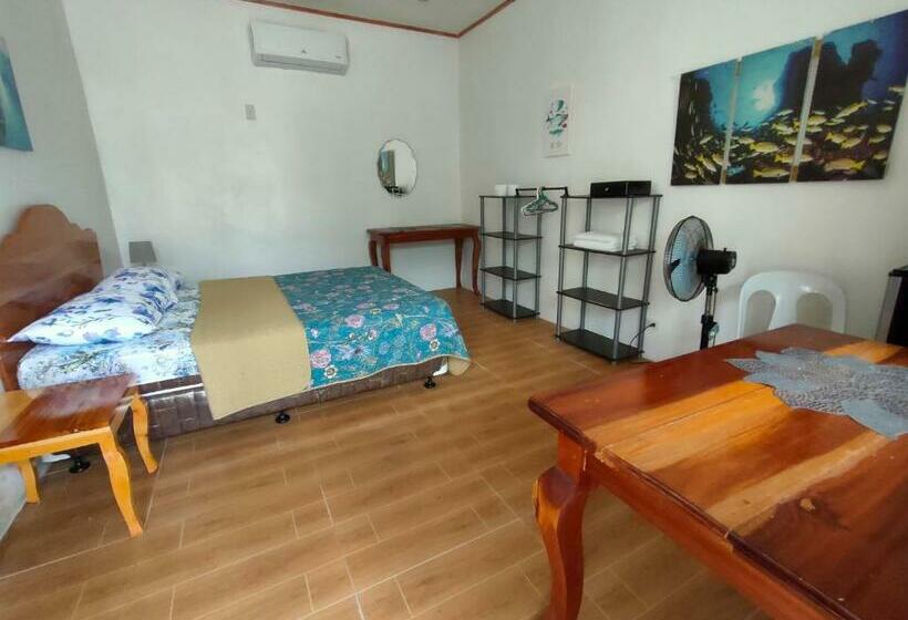 带海景的豪华间, Moalboal T Breeze Coastal Resort