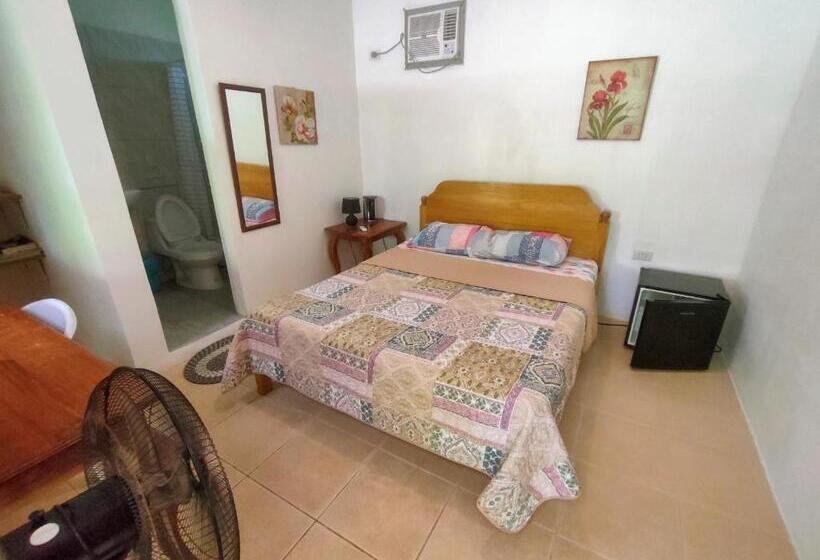 标准间, Moalboal T Breeze Coastal Resort