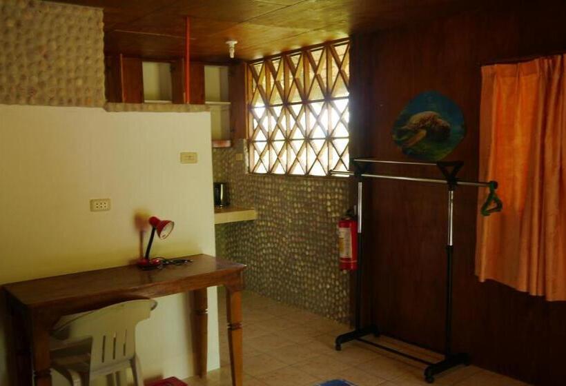 标准间, Moalboal T Breeze Coastal Resort