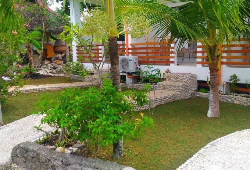 标准间带阳台, Moalboal T Breeze Coastal Resort