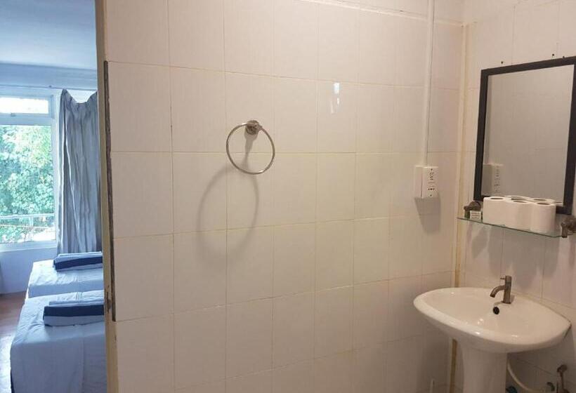 اتاق استاندارد با چشم‌انداز دریا, Batuta Maldives Surf View