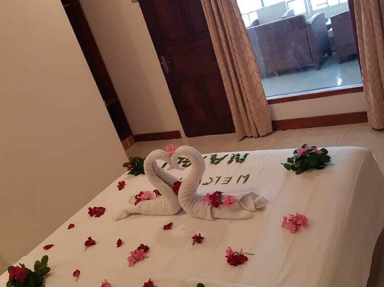 اتاق استاندارد, Batuta Maldives Surf View