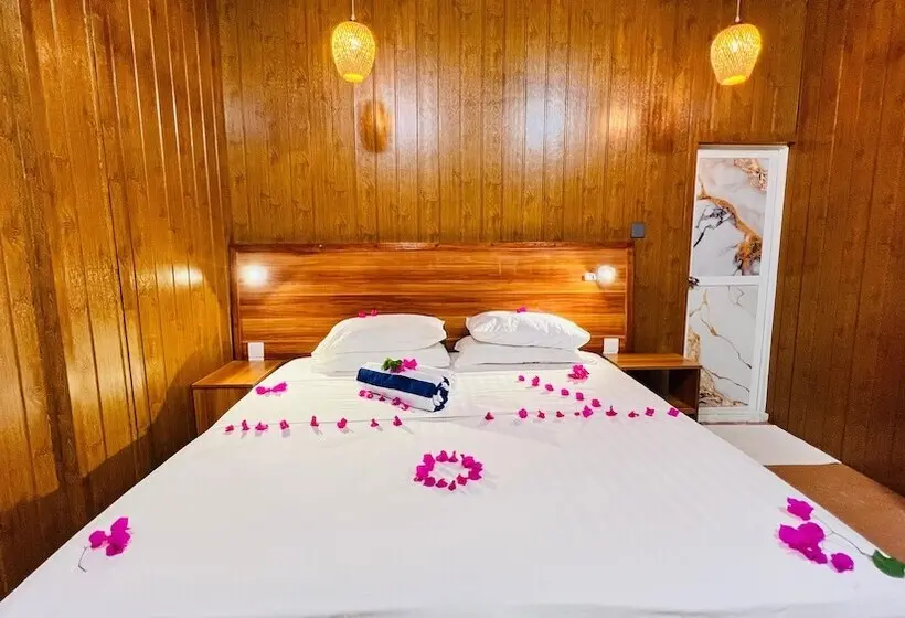 اتاق استاندارد, Batuta Maldives Surf View