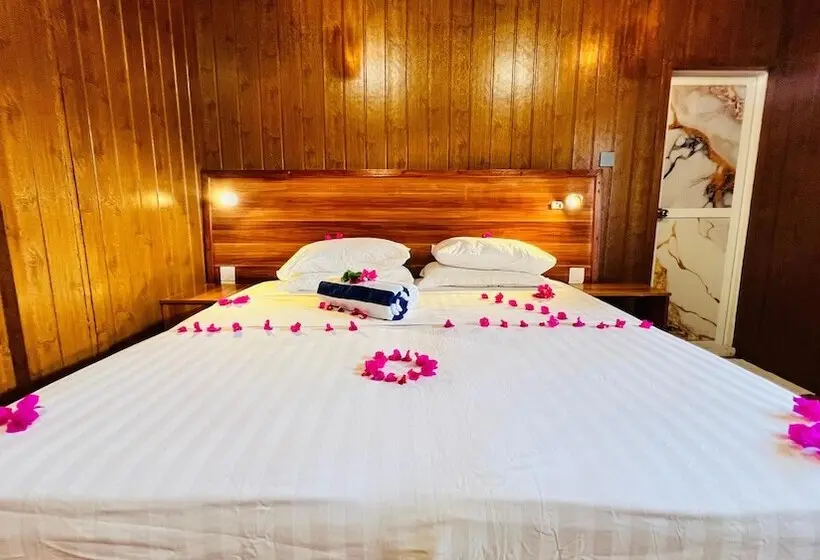 اتاق استاندارد, Batuta Maldives Surf View
