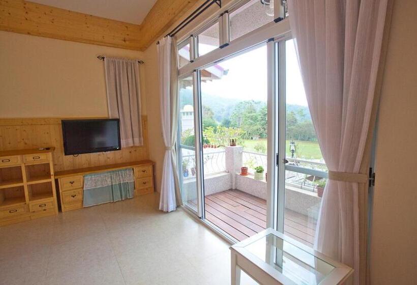 Deluxe Kamer met Kingsize Bed, Bear Meets Moose Homestay B&b