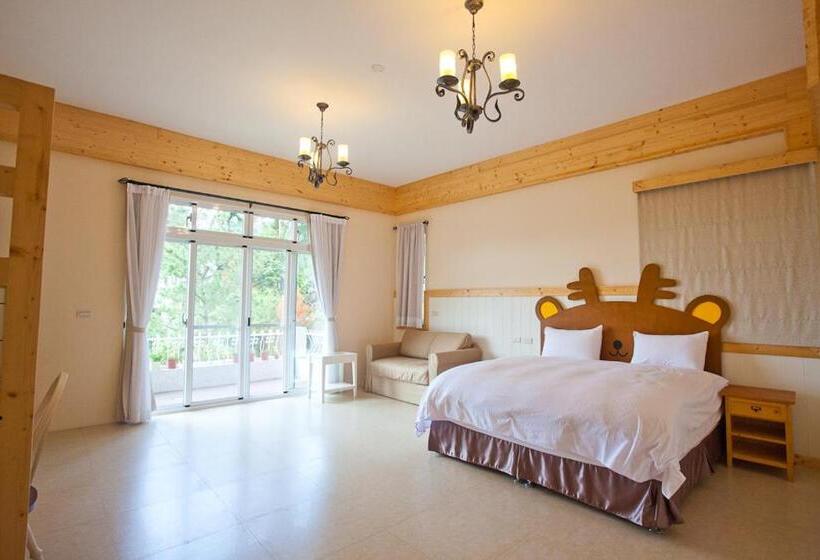 Deluxe Kamer met Kingsize Bed, Bear Meets Moose Homestay B&b