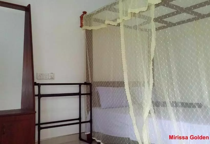 バルコニー付きスタンダードルーム, Mirissa Golden Resort