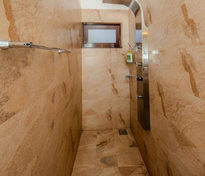 Deluxe Suite Sea View, The Waves  Unawatuna