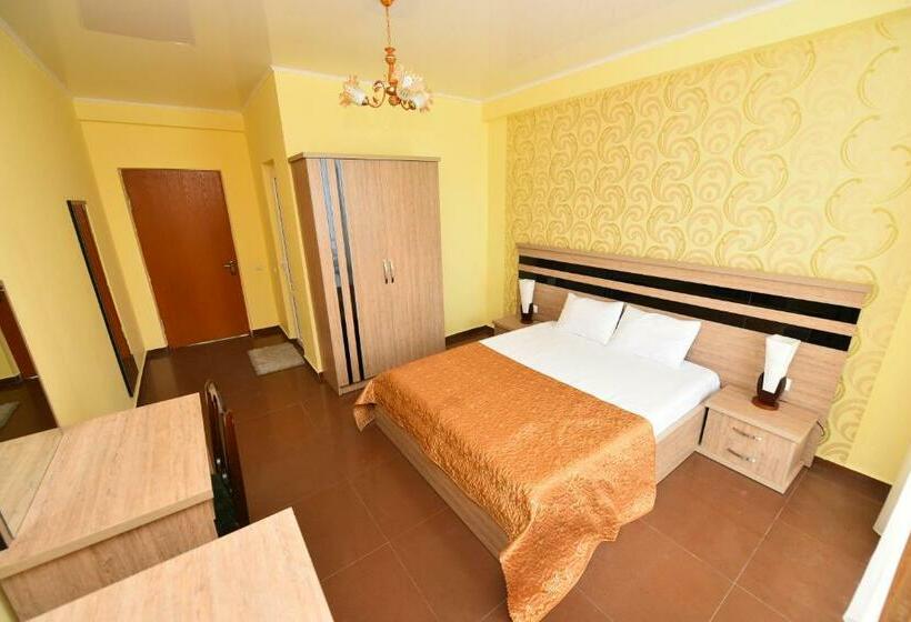 اتاق استاندارد, Lazuri