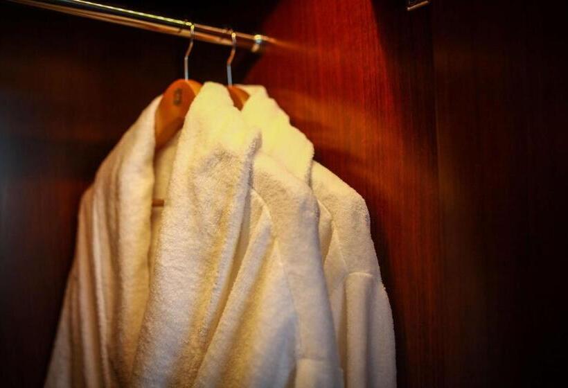 Номер Deluxe Вид на Сад, Shangrila Tangshan