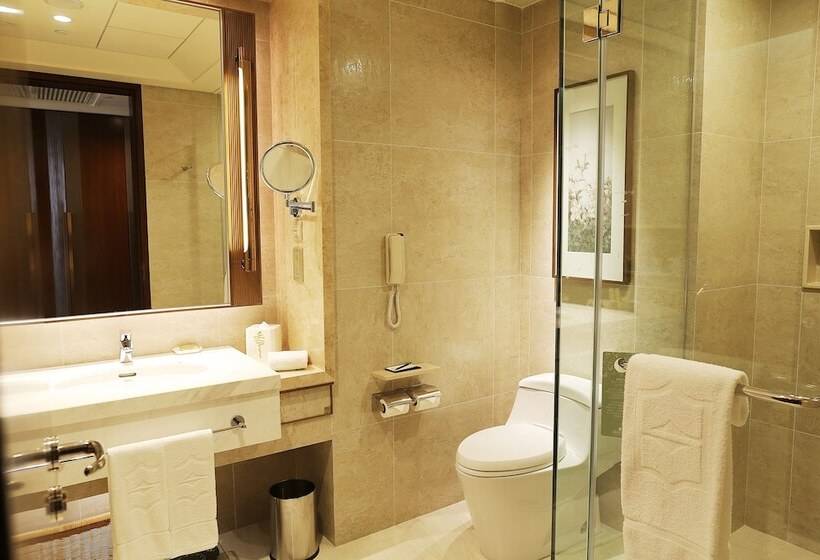 Номер Клуб, Shangrila Tangshan