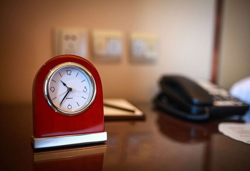 Номер Клуб, Shangrila Tangshan