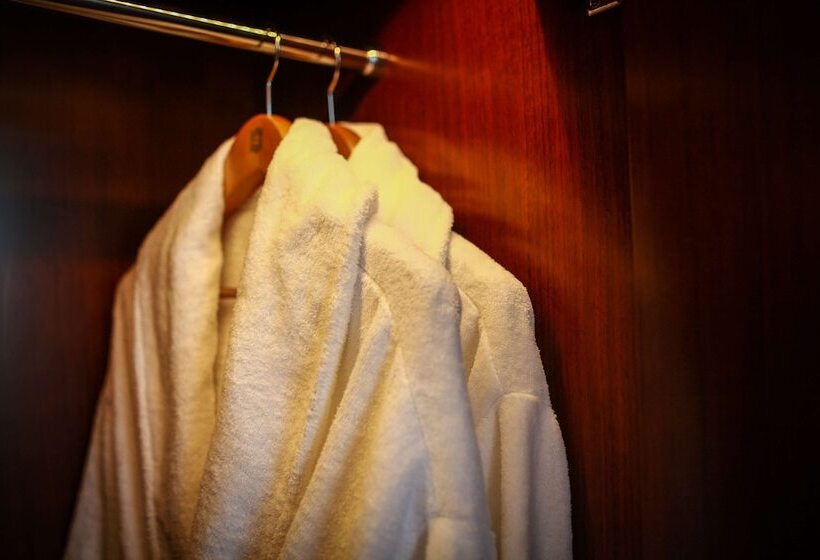 Люкс Executive Вид на Сад, Shangrila Tangshan