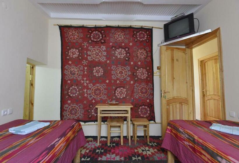 スタンダードルーム, B&b Emir