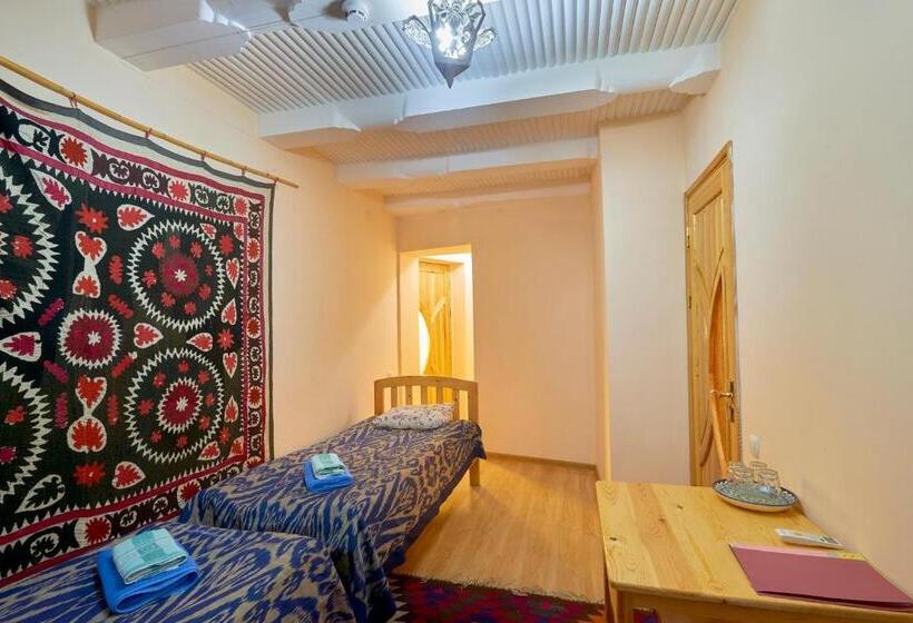 スタンダード4人部屋, B&b Emir