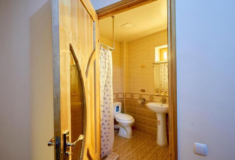 スタンダード4人部屋, B&b Emir