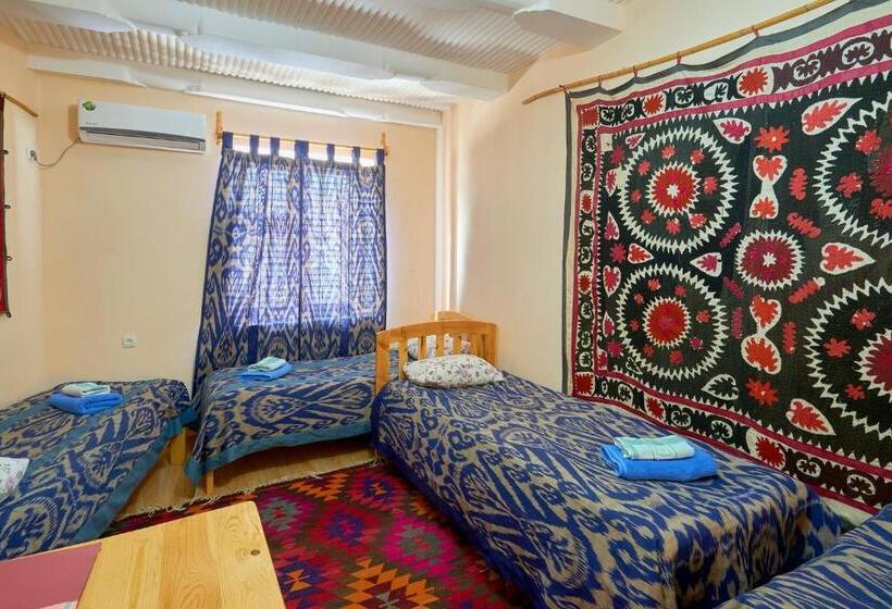 スタンダード4人部屋, B&b Emir