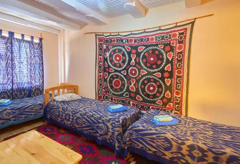 スタンダード4人部屋, B&b Emir